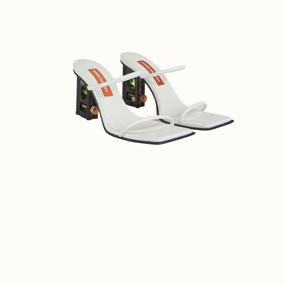 Level Heel in white Heron Preston Mule size 40